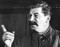 Согласно воспоминаниям американского государственного секретаря Стеттиниуса, во время переговоров в Ялте в 1945 году Сталин жаловался на ненадежное положение в Украине, и сожалел, что не принял решение о выселении украинский в Сибирь